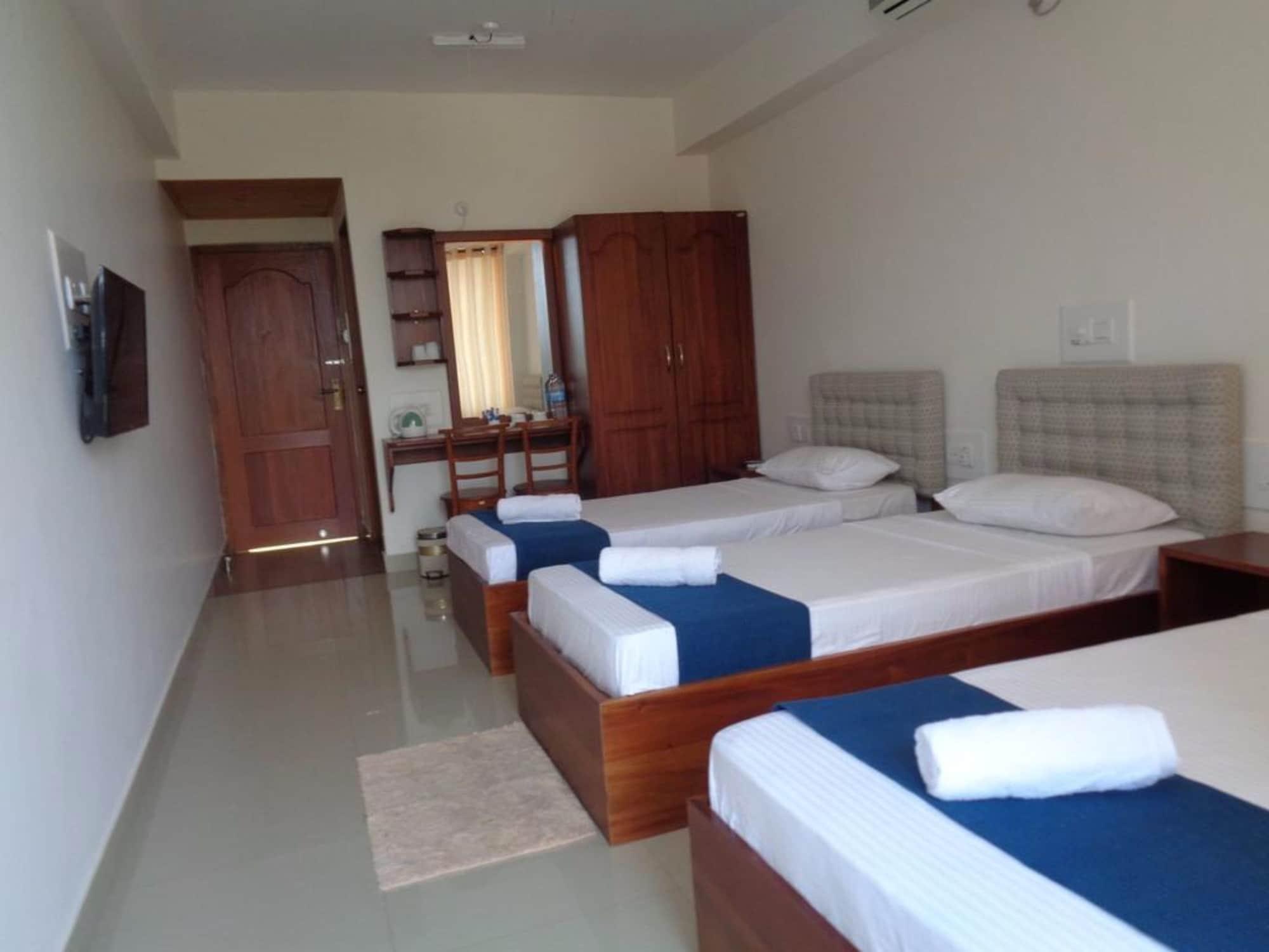 Sky View Grand Hotel Kandy Buitenkant foto