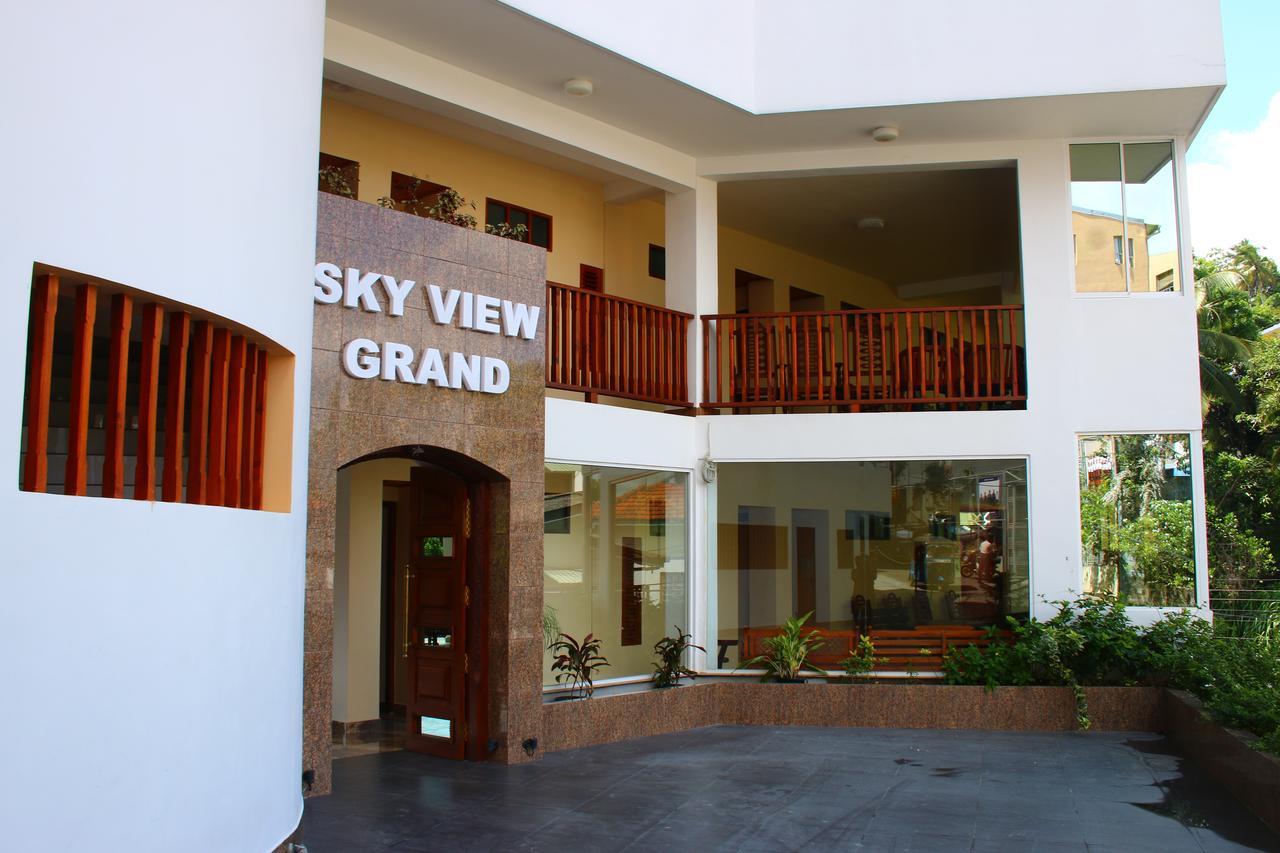 Sky View Grand Hotel Kandy Buitenkant foto
