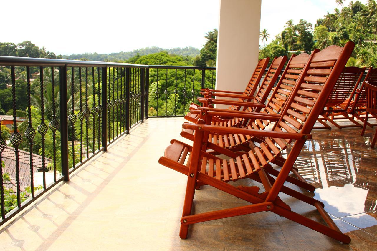 Sky View Grand Hotel Kandy Buitenkant foto